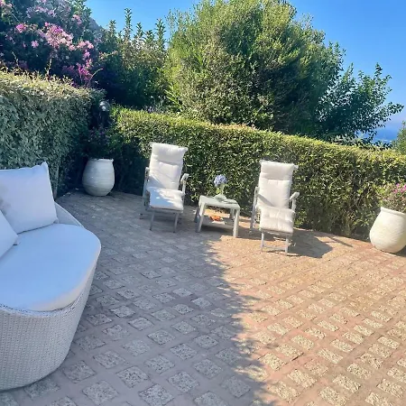 In Porto Cervo Surrounded By Greenery אביאדורי
